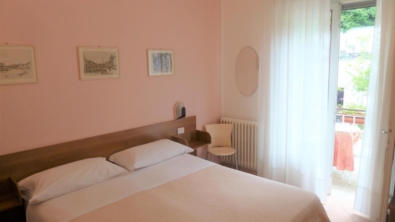 Hotel Baitone - Nature Village Malcesine Room photo